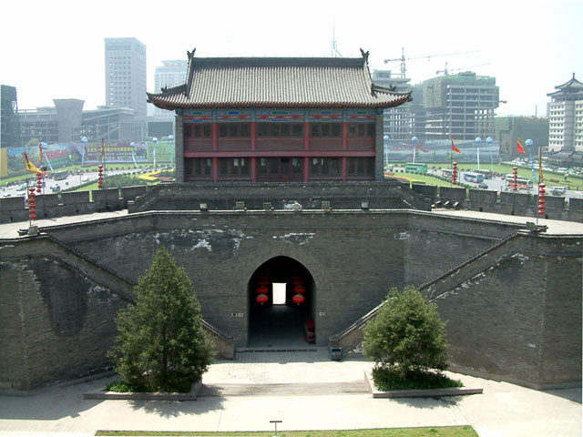 XiAn_CityWall_SouthGate3